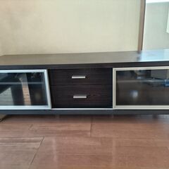 テレビ台（幅145cm奥行き45cm高さ44cm）