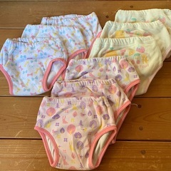 トレーニングパンツ