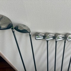 【中古】TAYLOR MADE ゴルフセット 右利きの画像