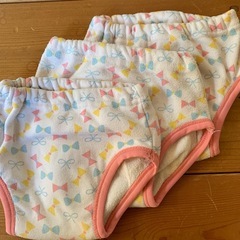 トレーニングパンツの画像