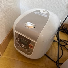 炊飯器（CCP、BK-R60）