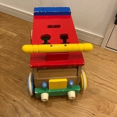 木製おもちゃ　バイク　バスの画像