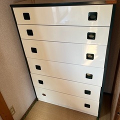 タンス差し上げます。