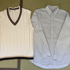 ベストとシャツ