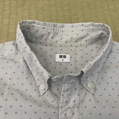 ベストとシャツの画像
