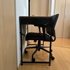 デスクセット　チェア・デスクライト（単品可）の画像