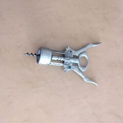 無料　ワインのコルク栓抜き