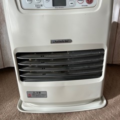ダイニチ　石油ファンヒーター