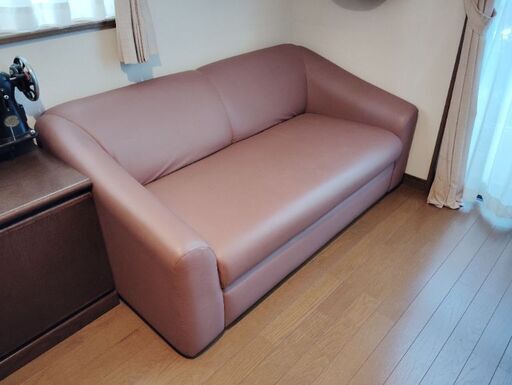 2人掛けソファ　パステルエンジ　綺麗