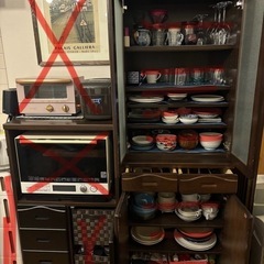 食器棚（オーブンラックもあります）の画像