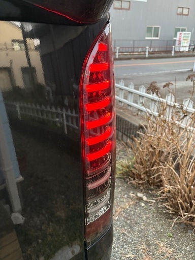 ハイエース　ヴァレンティ　VALENTI LEDテール
