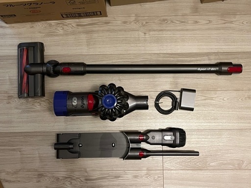 掃除機　Dyson V7 Slim