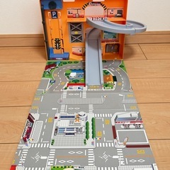 トミカ　パノラマケース　トミカ付き