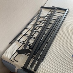 ニトリ　突っ張り収納棚の画像