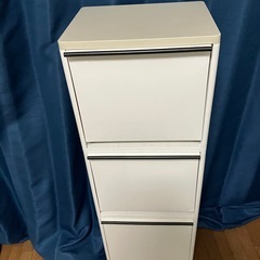 分別ゴミ箱の画像
