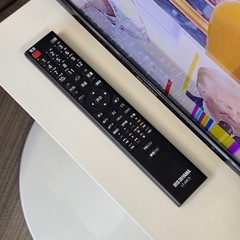 【超美品‼️】総額108,700円♪ アイリスオーヤマ 2022年製 50V型4K対応液晶テレビ Fiona WALLキャスター付きテレビスタンド 外付けHDD対応♪の画像