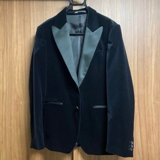 【新品未使用】ZARA黒 フォーマル ジャケット