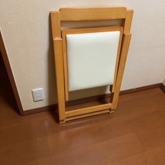 折りたたみテーブル&チェアーセットの画像