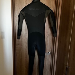 fellowサーフィンセミドライウエットスーツML美品
の画像