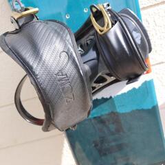 ボードTWO b ONE SNOWBOARD×ビンディングの画像