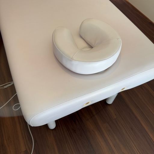 電動エステベッド