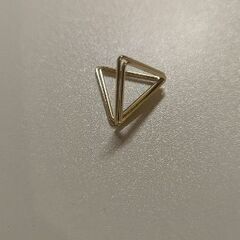 カードスタンド✕48、木の洗濯ばさみ✕78、三角カードスタンド✕21の画像