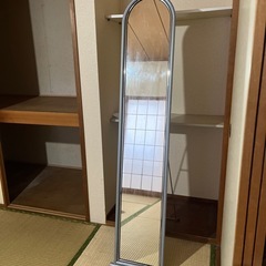 【無料引き取ってください🥺】全身鏡の画像
