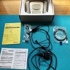 【ほぼ新品】SONYのネックスピーカー、SRS-WS1のホワイト