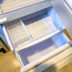 （お取引先決定）SHARP 冷蔵庫の画像