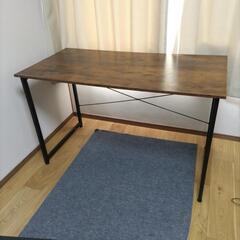 机　テーブルの画像