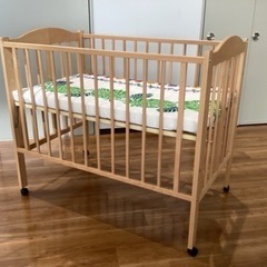 ベビーベッド(ワンタッチ式)【町田市再生家具】242912の画像