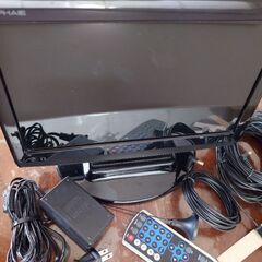【受取者決まりました】車載可能12型ポータブル液晶TV