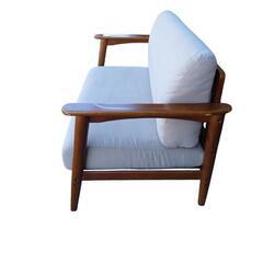 【売ります】2人掛けソファ　オフホワイト✕ウッドの画像