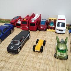 ミニカー　たくさん　キッズ　しまじろう　ディズニー　アナ雪の画像