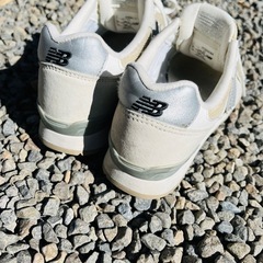 ニューバランス　996 23センチの画像