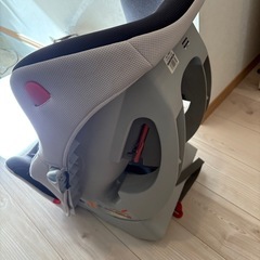 コンビ　チャイルドシートの画像