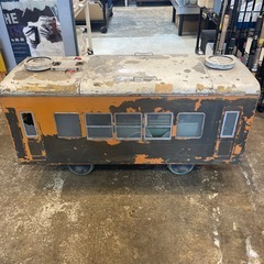 昭和レトロ　タイヤ付き電車　車両