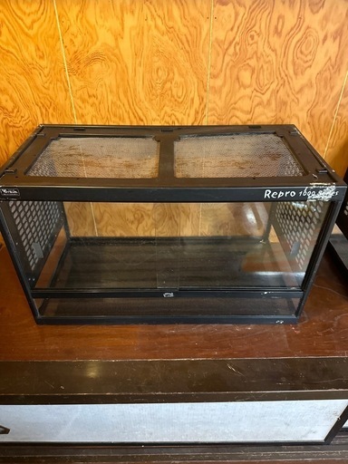 爬虫類ケージ　60センチ