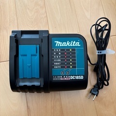 マキタ充電器(新品)おまけ袋付きの画像