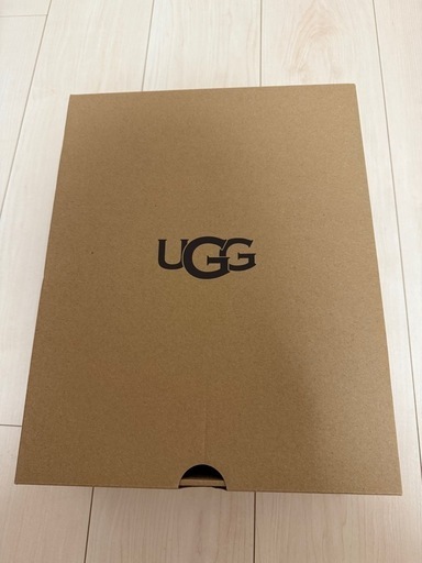 UGGショートブーツ
