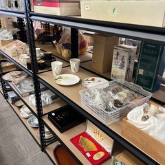 10個で1,000円。本日
最終日です。リサイクルショップ在庫処分の画像