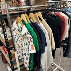 10個で1,000円。本日
最終日です。リサイクルショップ在庫処分の画像