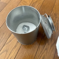 とみおかクリーニング　洗剤入れ　ミルク缶　+オリジナル詰め替え未使用の画像