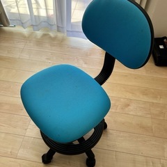 【2/8、9限定】勉強机のイスの画像