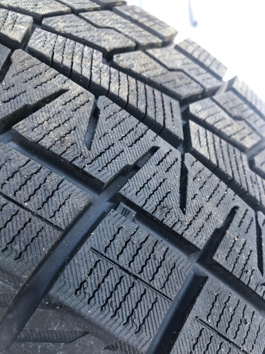 【スタッドレス】iceGUARD7 IG70  225/60R18 ４本