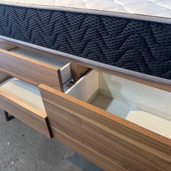 予約済み　ニトリ　シングルベッドフレーム（マットはおまけ）の画像