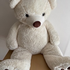 [決まりました]巨大クマのぬいぐるみ