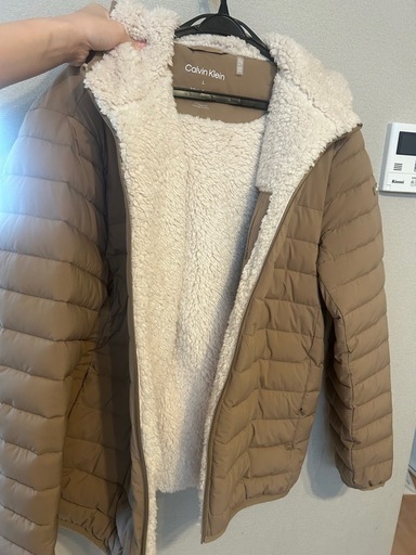 カルバンクライン モコモコダウン取りに来てくれ現金払いなら9000円！