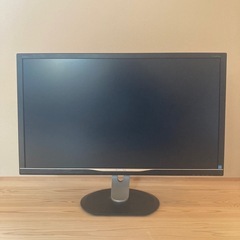 　【終了】PHILIPS 31.5インチ モニター