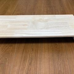 モニタースタンド
